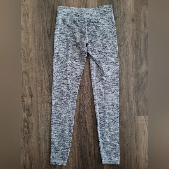 Ivivva Leggings - Picture 4 of 4